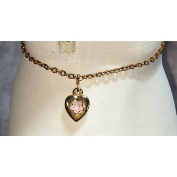American Girl gold heart charm bracelet. - Picture 1 of 6